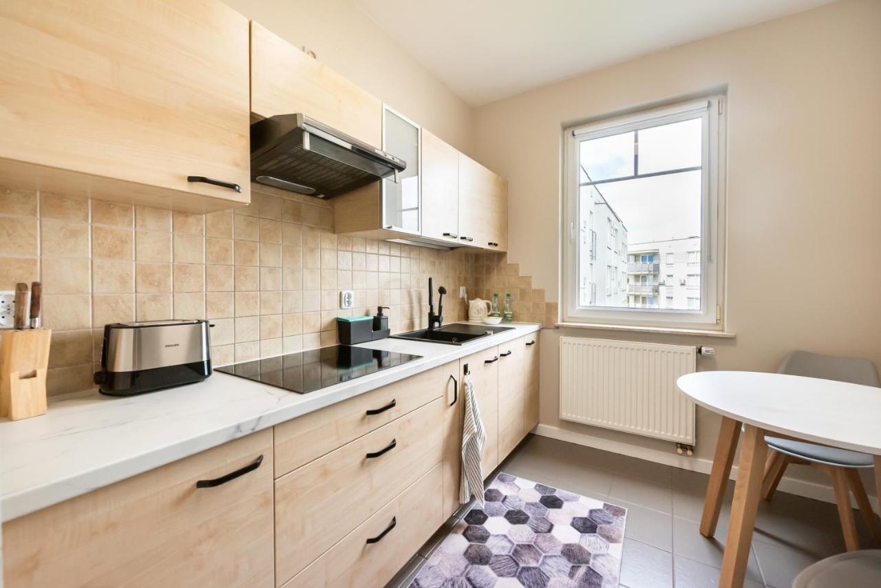 Ursus Pleasant Apartment Варшава Екстер'єр фото